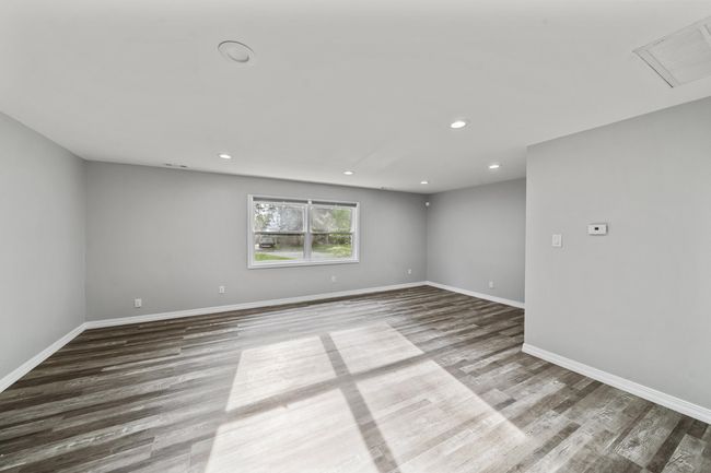 5615 Carlburt St, House other with 3 bedrooms, 3 bathrooms and null parking in West Bloomfield MI | Image 13