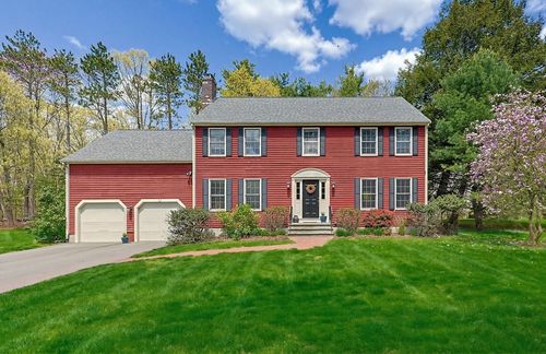 15 Sabina Dr, Holliston, MA, 01746-2368 | Card Image