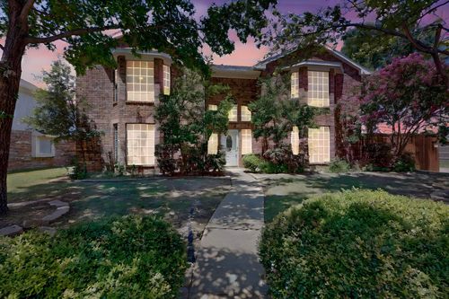 3819 Silver Maple Dr, Carrollton, TX, 75007-1039 | Card Image