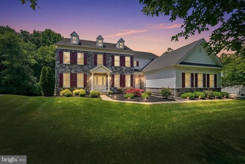 17 Waterton Dr, BEAR, DE, 19701-4915 | Card Image