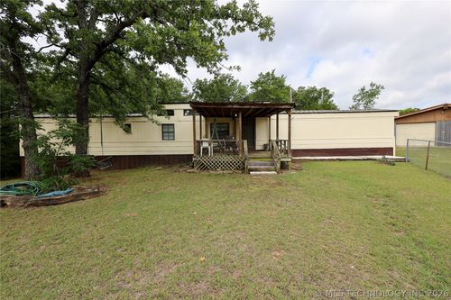 2766 Creek Dr, Sulphur, OK, 73086-8751 | Card Image