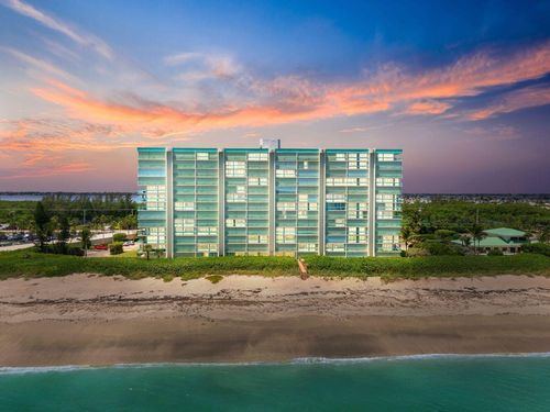 609-9940 Ocean Dr, Jensen Beach, FL, 34957-2411 | Card Image