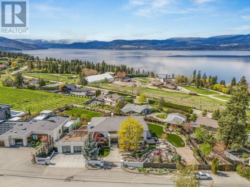 4812 Lakeshore Pl, Kelowna, BC, V1W4H6 | Card Image