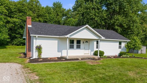 3255 N Coffee Pot Rd, Austin, IN, 47102-8747 | Card Image