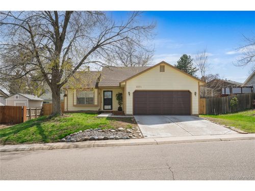 8571 S Estes St, Littleton, CO, 80128-6267 | Card Image