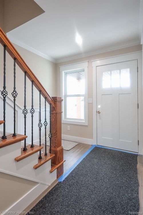 42 Liberty Ave, Marysville, MI, 48040-2567 | Card Image