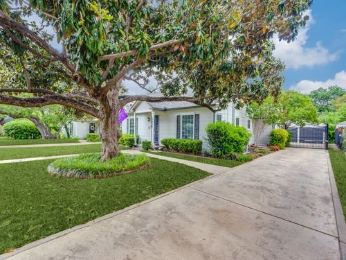 3417 Stadium Dr, Fort Worth, TX, 76109-2940 | Card Image