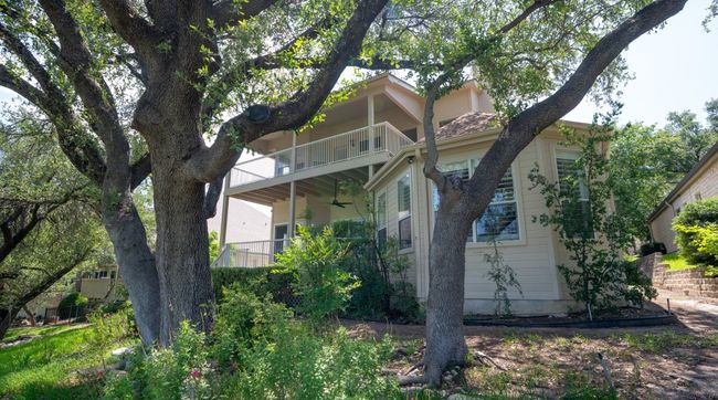 403 Hazeltine Dr, House other with 4 bedrooms, 3 bathrooms and 4 parking in Lakeway TX | Image 39