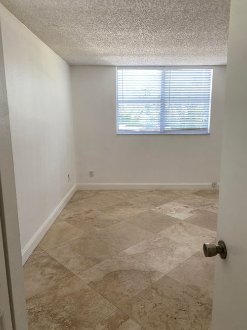 105-m-2840 Somerset Dr, Lauderdale Lakes, FL, 33311-9328 | Card Image