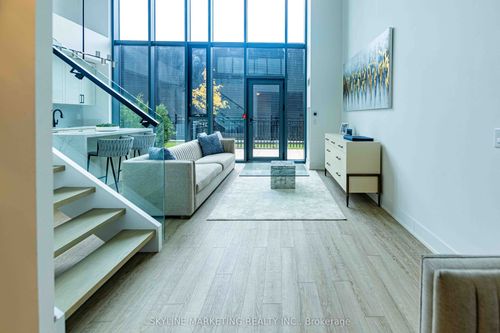 104-2450 Old Bronte Rd, Oakville, ON, L6M5P6 | Card Image