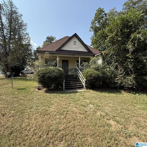 208 Spring St, Adamsville, AL, 35005-1239 | Card Image