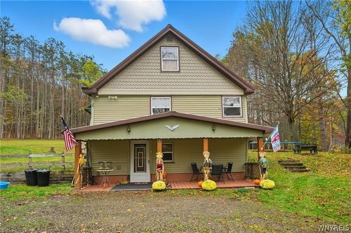4887 Porter Hollow Rd, Great Valley, NY, 14741-9738 | Card Image