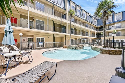 apt-223-921 Marine Dr, Galveston, TX, 77550-3246 | Card Image