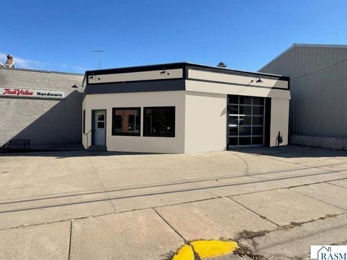 529 Main St, Henderson, MN, 56044-7709 | Card Image