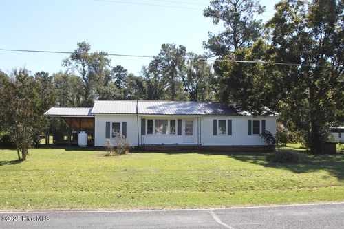 10429 Twisted Hickory Rd, Bladenboro, NC, 28320-7187 | Card Image