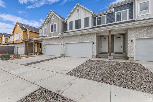 203-1695 W 2770 S, Syracuse, UT, 84075-3938 | Card Image