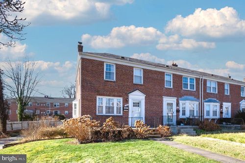 312 Small Ct, BALTIMORE, MD, 21228-1936 | Card Image