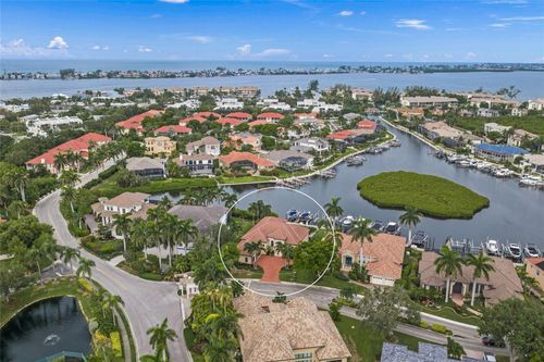 4110 Commodore Blvd, CORTEZ, FL, 34215-2570 | Card Image