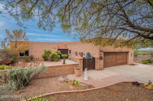 3910 S Via Del Ruisenor, Green Valley, AZ, 85622-5017 | Card Image