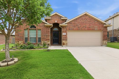10856 Middleglen Rd, Haslet, TX, 76052-5157 | Card Image