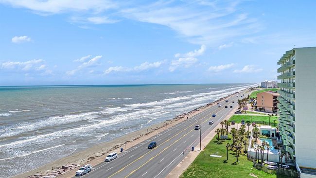UNIT-904 - 9420 Seawall Blvd, Condo with 3 bedrooms, 2 bathrooms and 2 parking in Galveston TX | Image 22