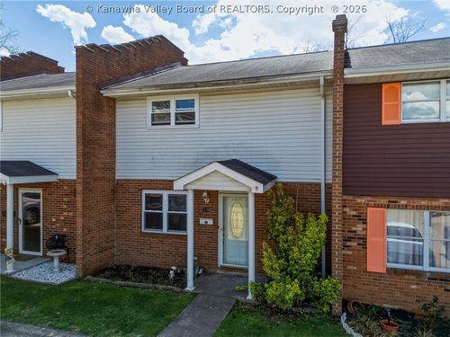 130 Cadle Dr, Cross Lanes, WV, 25313-1511 | Card Image