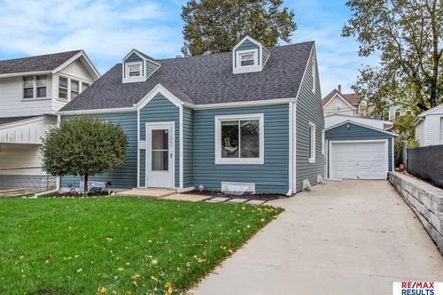 2107 S 35th St, Omaha, NE, 68105-3125 | Card Image