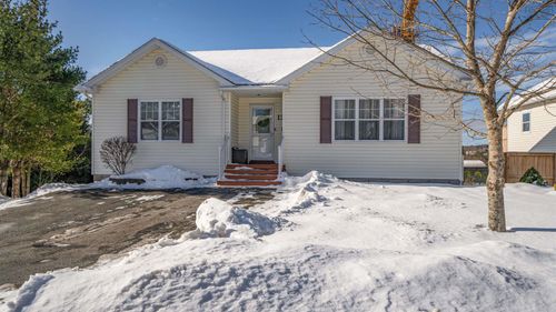 12 Kaye St, Lower Sackville, NS, B4C3H8 | Card Image