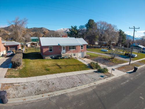 550 N 200 W, Malad City, ID, 83252-1128 | Card Image