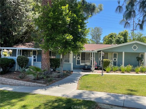 b-19114 Avenue Of The Oaks, Newhall, CA, 91321-5361 | Card Image