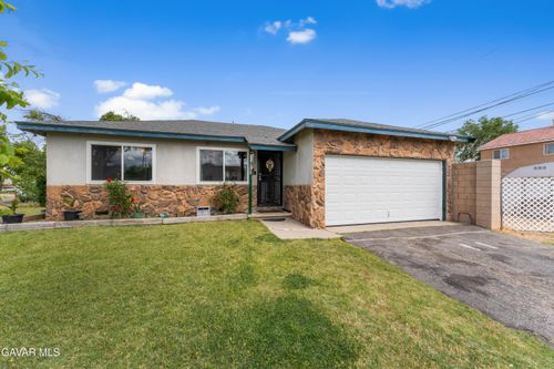 45370 Elm Ave, Lancaster, CA, 93534-1900 | Card Image