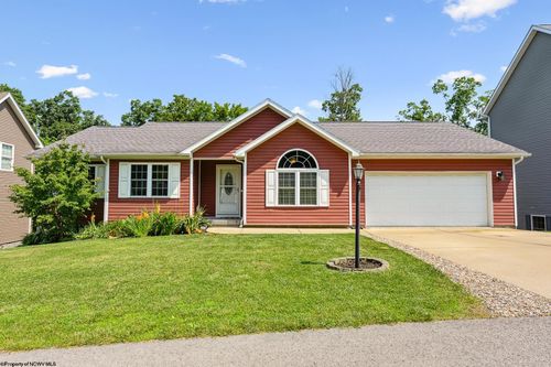 21 Eastern Trail, Morgantown, WV, 26058 | Card Image