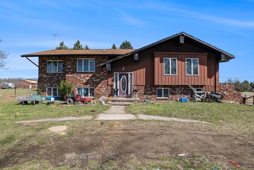 11266 Herbison Rd, Eagle, MI, 48822-9520 | Card Image