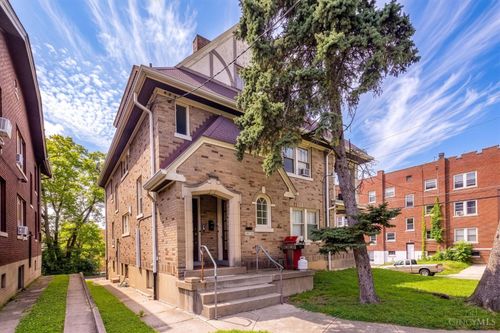 2733 Stratford Ave, Cincinnati, OH, 45220-2831 | Card Image