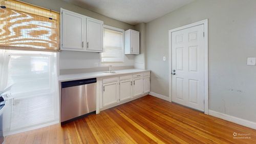 apt-3-280 Mcgrath Hwy, Somerville, MA, 02143-2161 | Card Image