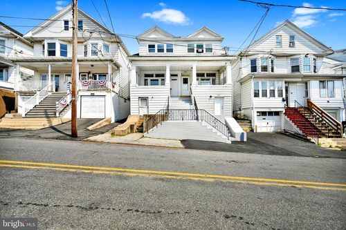 205 Schuylkill Ave, SHENANDOAH, PA, 17976-1340 | Card Image
