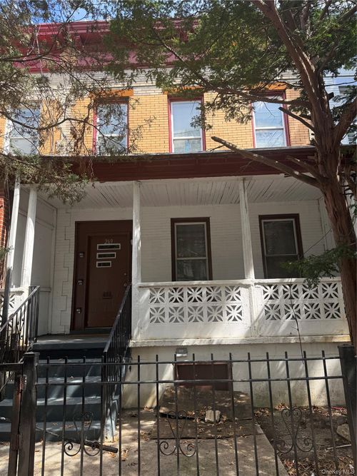 269 Grant Avenue, New York, NY, 11208 | Card Image