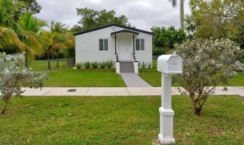 a-551 Nw 2nd St, Florida City, FL, 33034-3203 | Card Image
