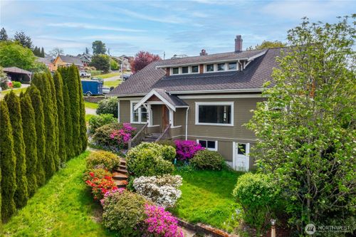 400 Cedar Ave S, Renton, WA, 98057-6047 | Card Image