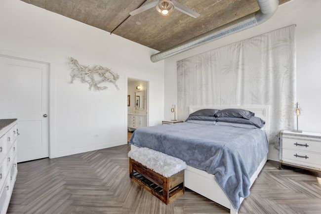 UNIT-337 - 1033 W 14 Th Pl, Condo with 3 bedrooms, 2 bathrooms and 1 parking in Chicago IL | Image 13
