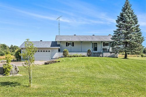887 Macpherson Road, Montague, ON, K7A4S4 | Card Image