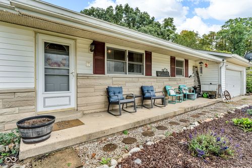 2057 S County Road 900 W, Greencastle, IN, 46135-7756 | Card Image