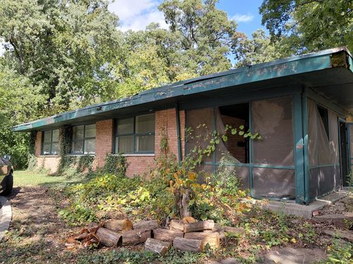 356 Osage St, Park Forest, IL, 60466-2149 | Card Image