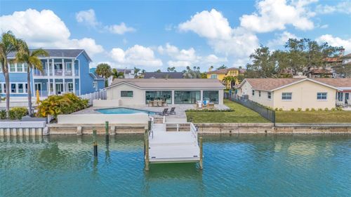 825 116th Ave, TREASURE ISLAND, FL, 33706-1019 | Card Image