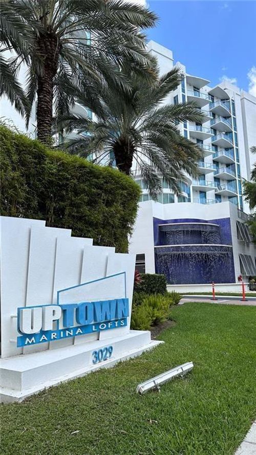apt-820-3029 Ne 188th St, Aventura, FL, 33180-2862 | Card Image