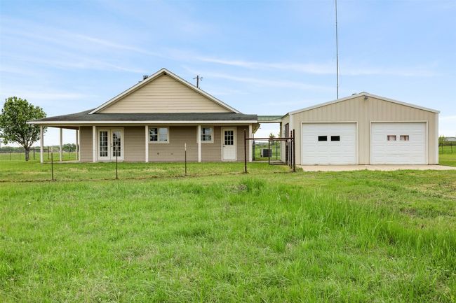 1234 County Road 135, House other with 3 bedrooms, 3 bathrooms and 4 parking in Lincoln TX | Image 22