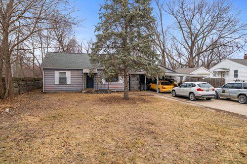 1884 Will James Rd, Rockford, IL, 61109-4849 | Card Image