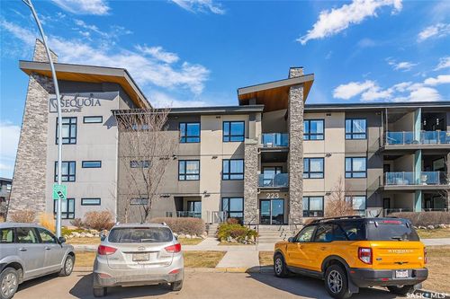 218-223 Evergreen Sq, Saskatoon, SK, S7W0W2 | Card Image