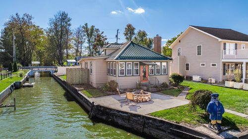 3424 S Bank Rd Ne, Millersport, OH, 43046-8077 | Card Image