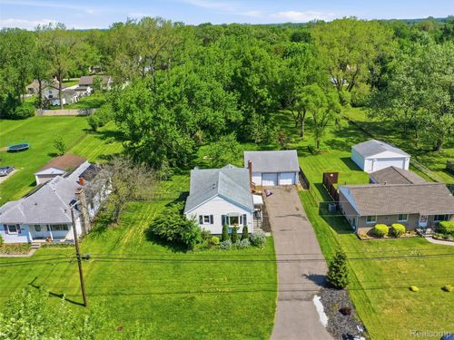 2733 Lovington Dr, Troy, MI, 48083-4479 | Card Image